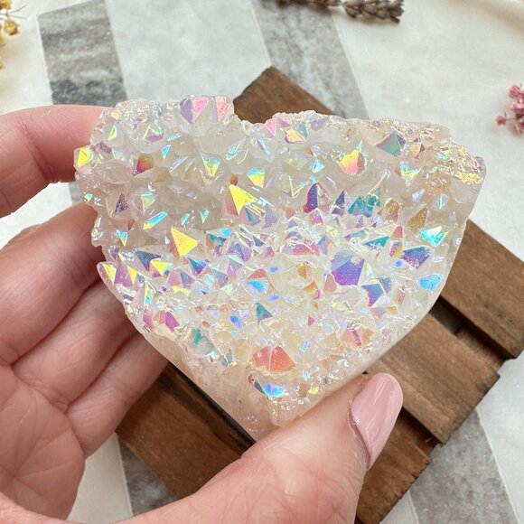 Gorgeous Angel Aura Quartz Heart Cluster - Picture 6 of 7
